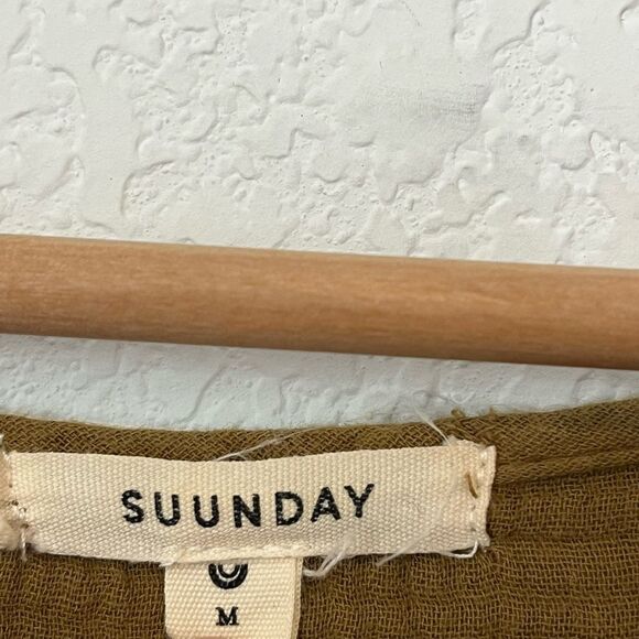 Elegant Olive Midi Dress - Picture 5 of 6